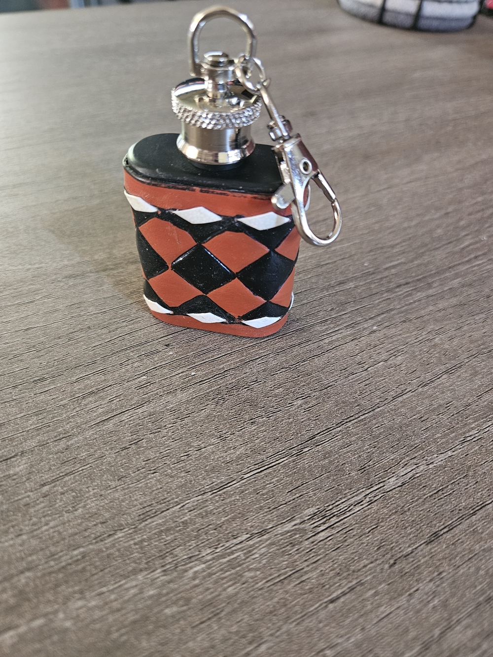 Decorative Mini Hip Flask Keychain - Black & Brown - NWOT
